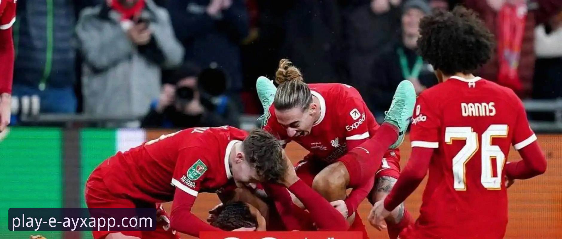 爱游戏app服务怎么样 揭秘足总杯逆转背后:利物浦如何借“爱游戏app”式流畅进攻锁定胜局